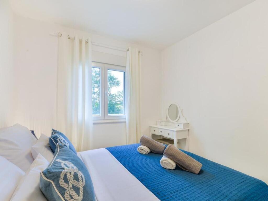 Apartmani Velic Vir Exterior photo
