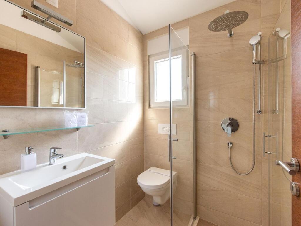 Apartmani Velic Vir Exterior photo